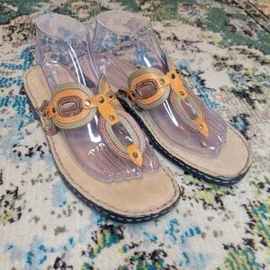 Naturalizer‎ NEW Chesna Flip-Flop Sandal Leather Upper Size 8.5 Bohemian Themed